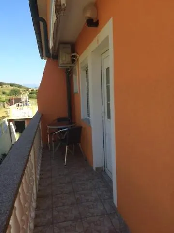 Apartments Brankica Draga Bascanska Croatia