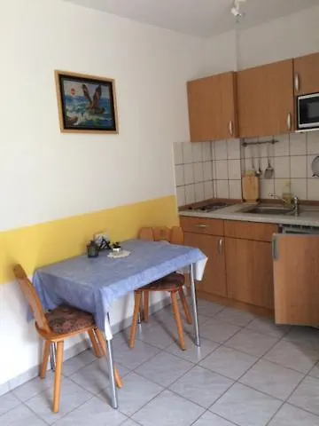 Apartments Brankica Draga Bascanska